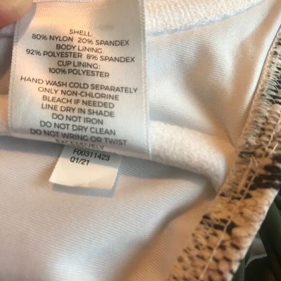 3/$15 Animal print bathing suit top / push up bra - Picture 2 of 6